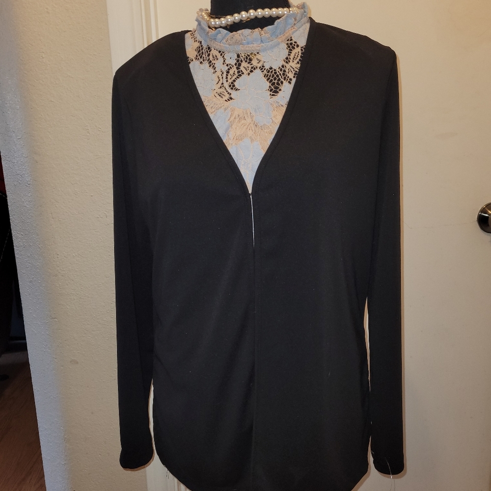 Amanda Smith women's black blazer size  small